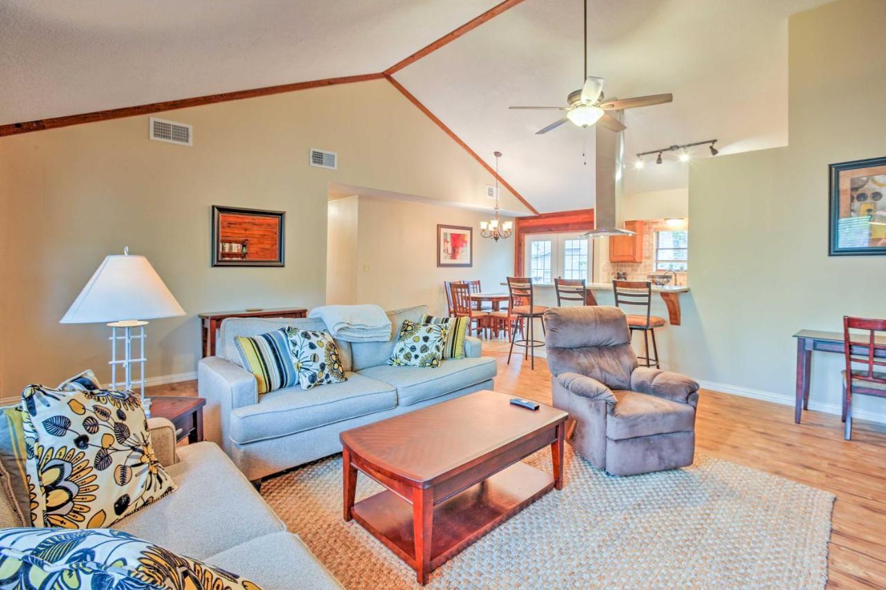 Spacious Kemah Clear Lake Home With Porch And Fire Pit المظهر الخارجي الصورة