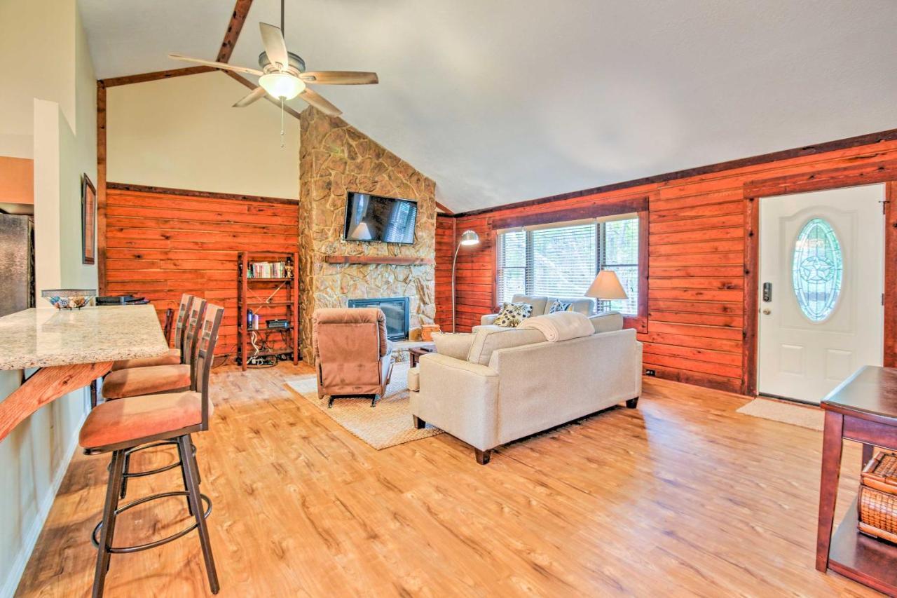Spacious Kemah Clear Lake Home With Porch And Fire Pit المظهر الخارجي الصورة