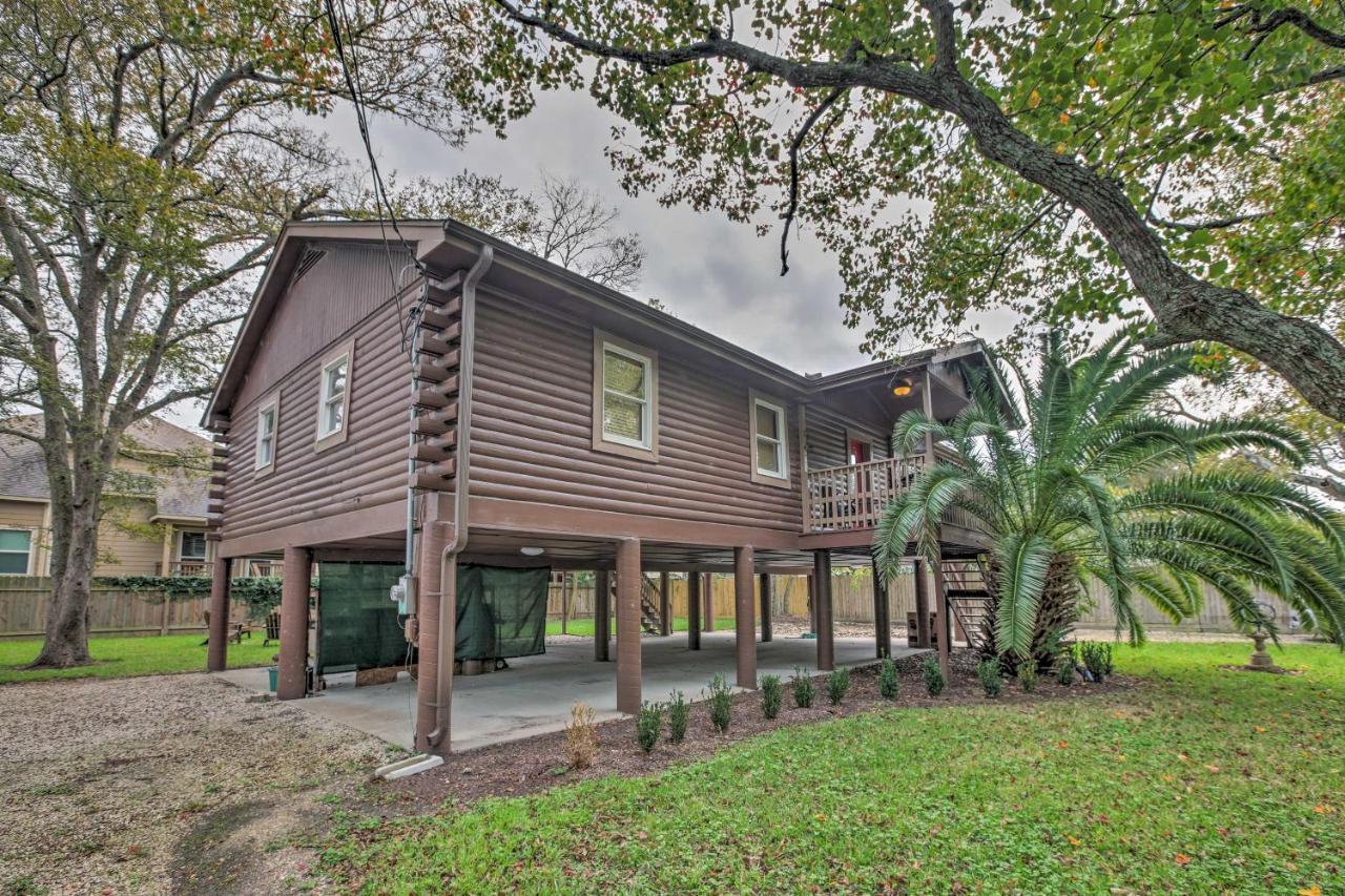Spacious Kemah Clear Lake Home With Porch And Fire Pit المظهر الخارجي الصورة